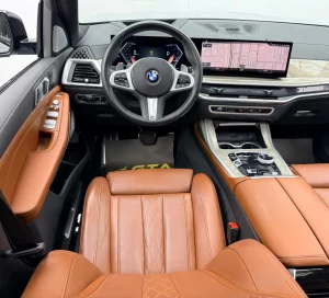 2023-bmw-x7-09 thumbnail