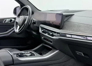 2024-bmw-x5-08 thumbnail