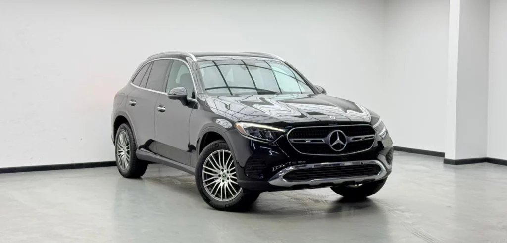 2025 Mercedes Benz GLC300, Warranty, Very Low Km, Fully Loaded, Excellent Condition