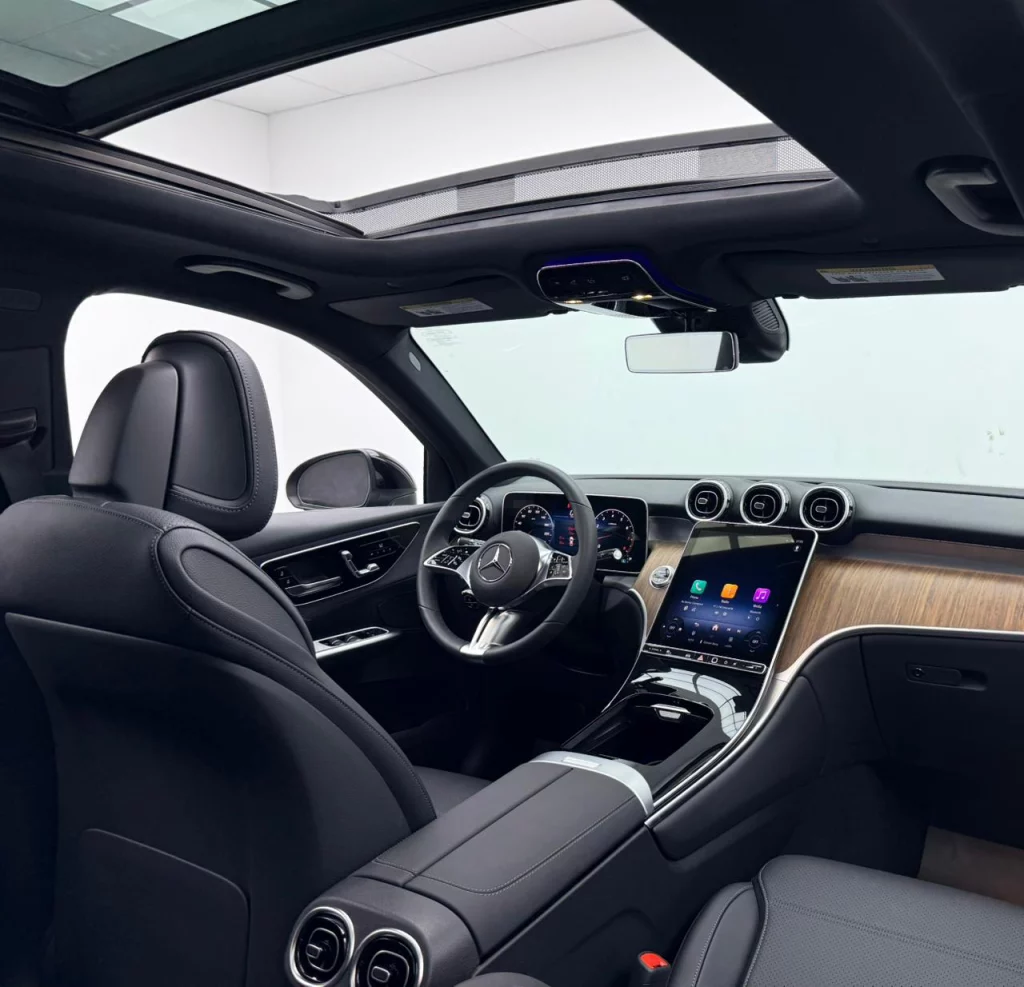 2025-mercedes-benz-glc-13