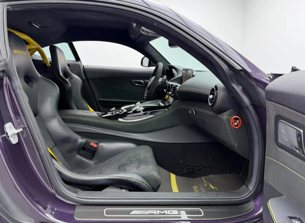 2018-mercedes-benz-amg-gt-11