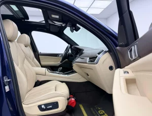 2019-bmw-x5-10 thumbnail