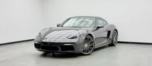 2025-porsche-718-cayman-04 thumbnail