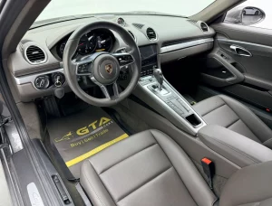 2025-porsche-718-cayman-11 thumbnail