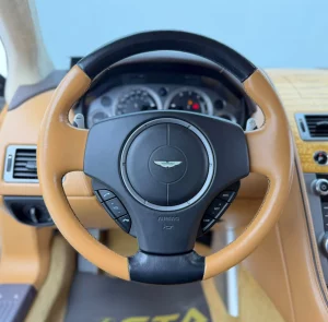2013-aston-martin-db9-08 thumbnail