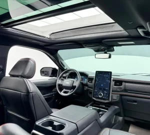 2022-ford-expedition-13 thumbnail