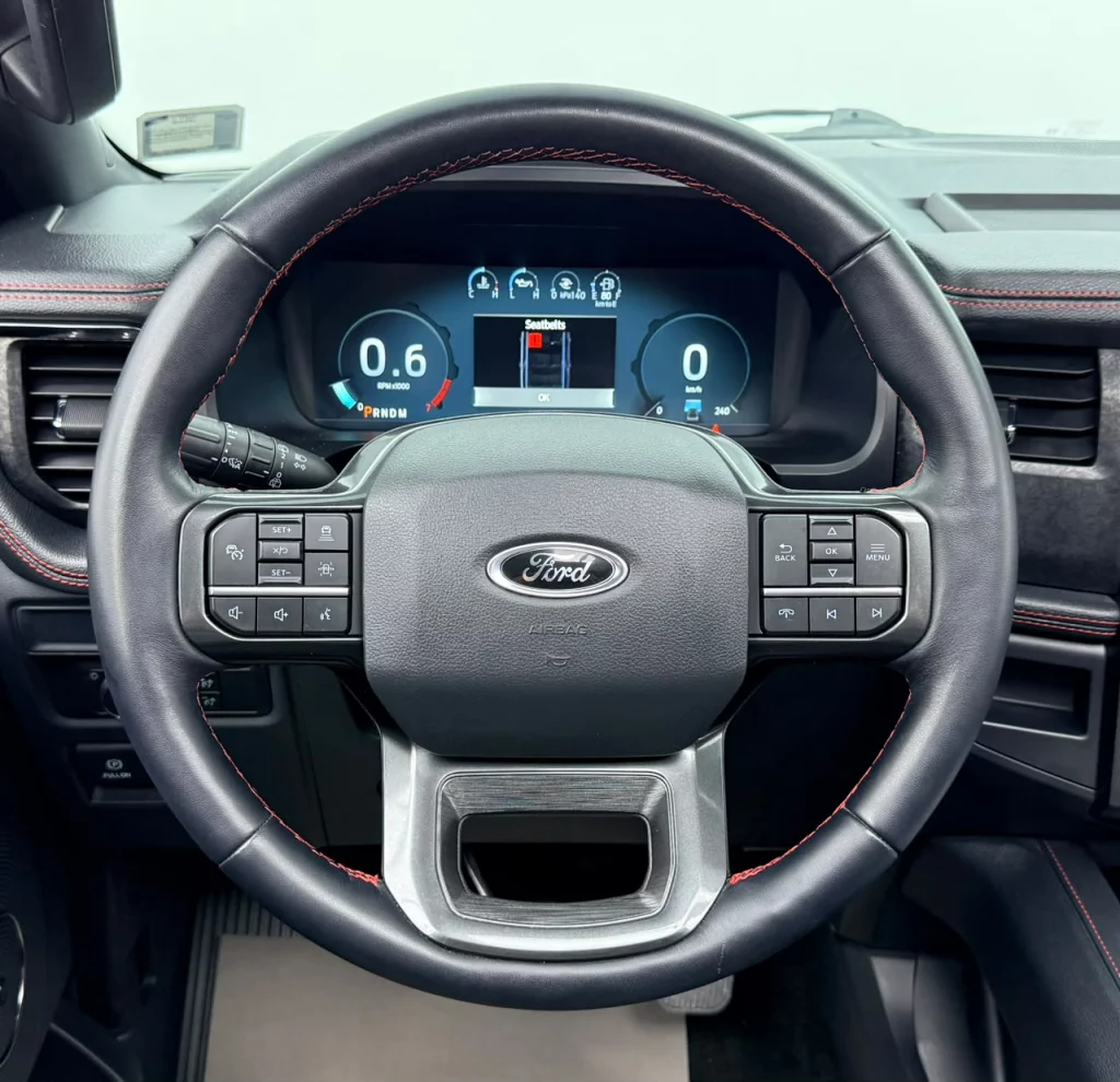 2022-ford-expedition-16