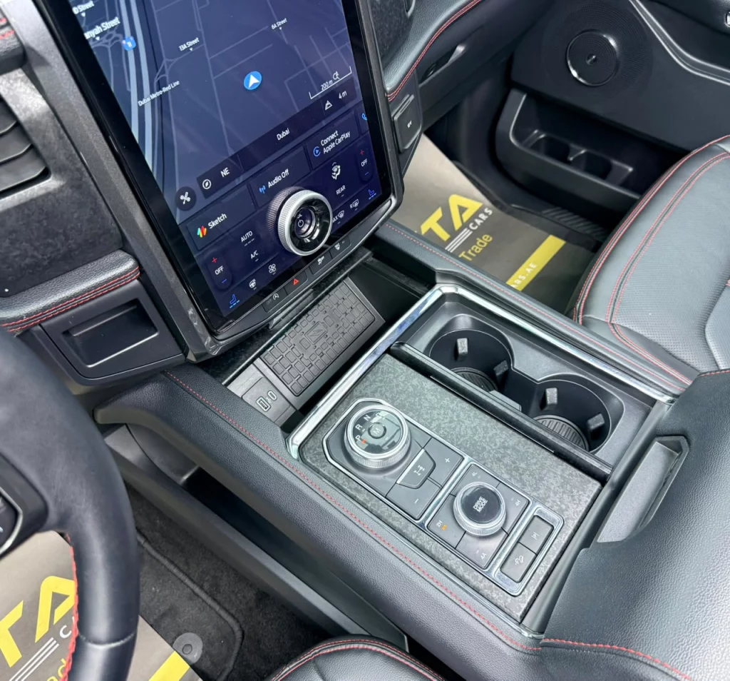 2022-ford-expedition-17