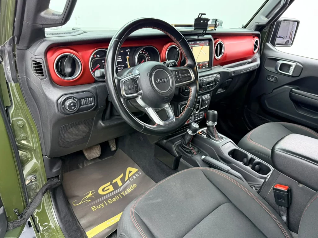 2021-jeep-wrangler-12