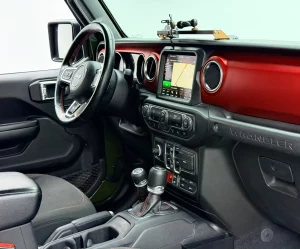 2021-jeep-wrangler-14 thumbnail