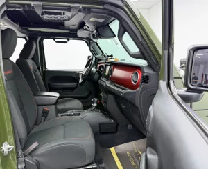2021-jeep-wrangler-16 thumbnail